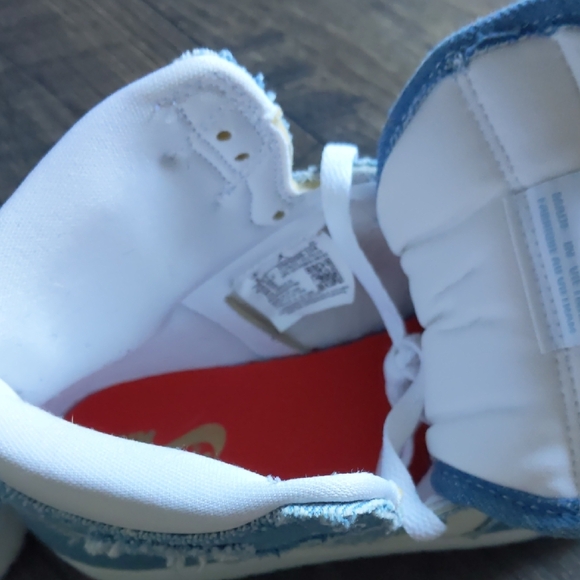 Nike Denim Blue and White High-Tops - Picture 5 of 12